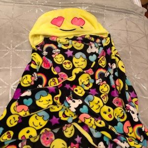 Emoji hooded robe